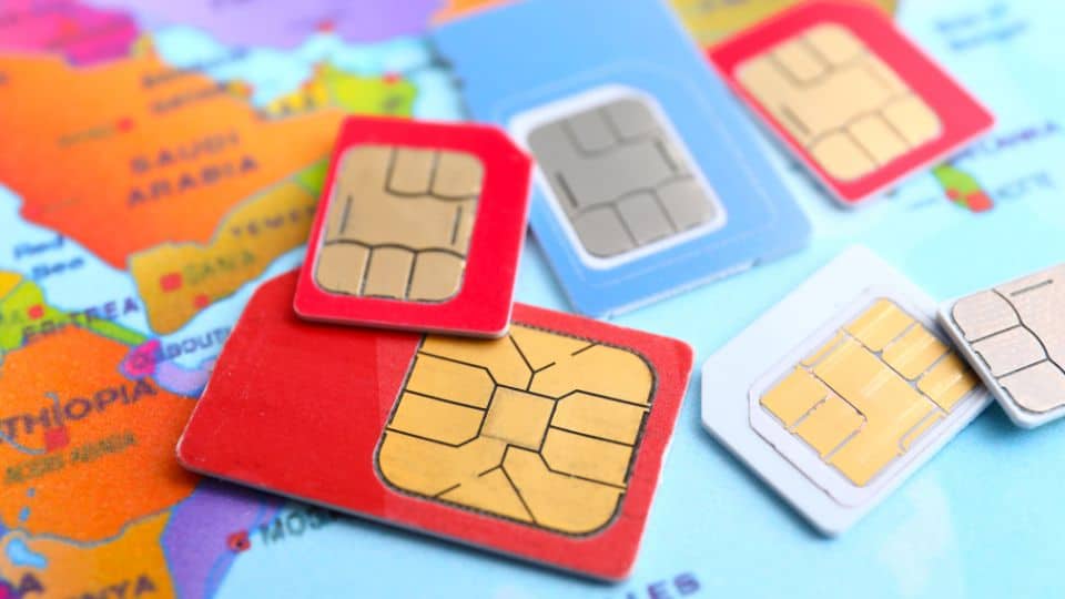 איך eSIM שינה את חווית הגלישה בחו"ל?
